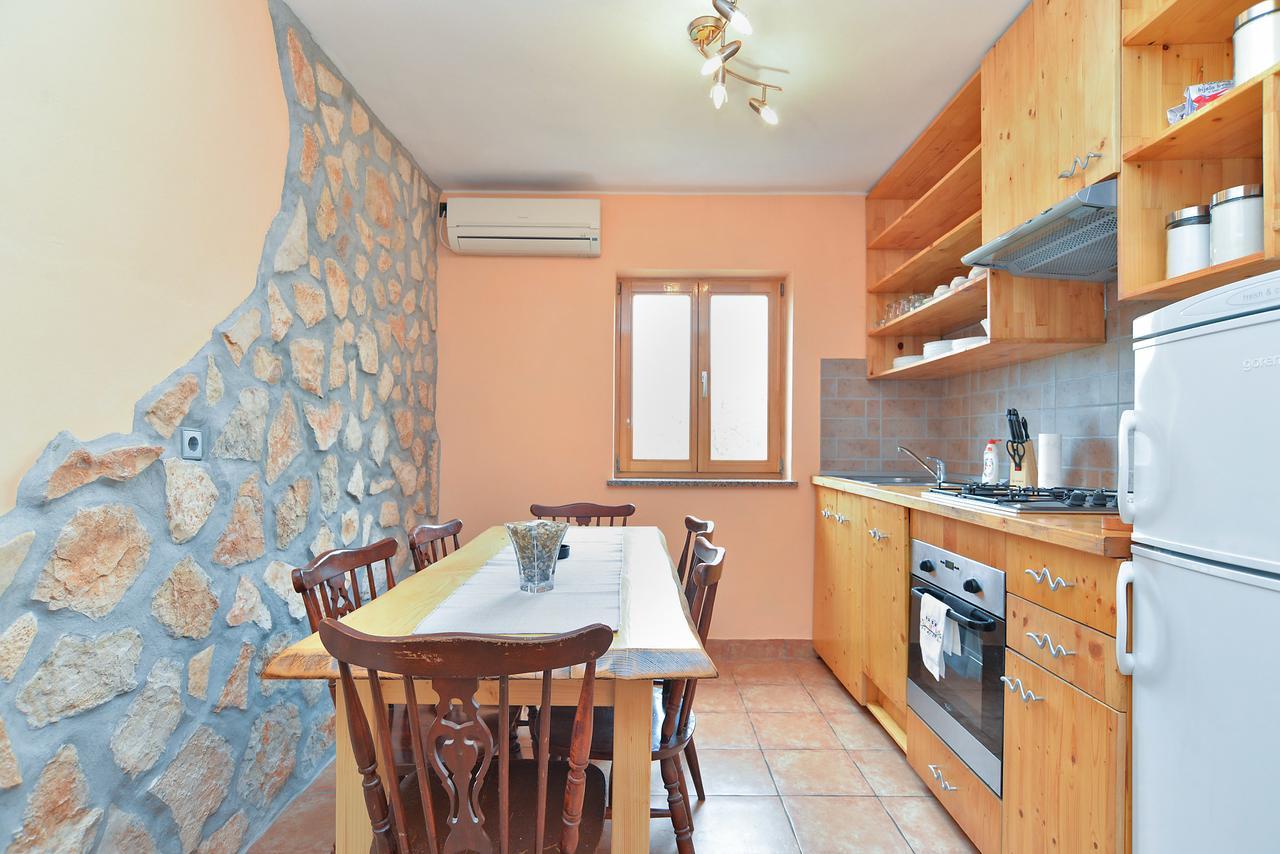 Apartments Dino 1700 Фажана Екстер'єр фото